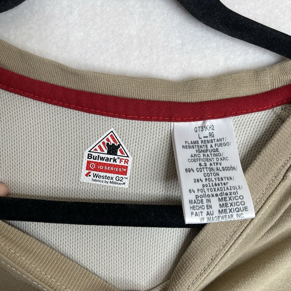 Bulwark FR Work Crewneck Sweatshirt Mens L Reg Beige Flame Resistant Cat 2 2112 - Picture 4 of 11